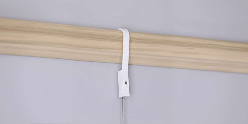 Ogee rod sleeve, picture rail hook in white